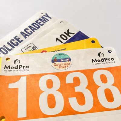 マラソンランニングデジタルビブ番号スクリーン印刷方法 Tyvek素材で作成